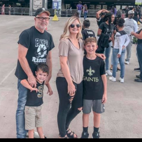 Meet your Posher, Ronald - Picture 1 of 1